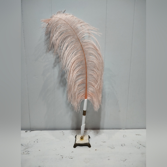 Vintage Ostrich Feather Quill Pen with Brass Holder Vanity Desk Decor Hollywood‎